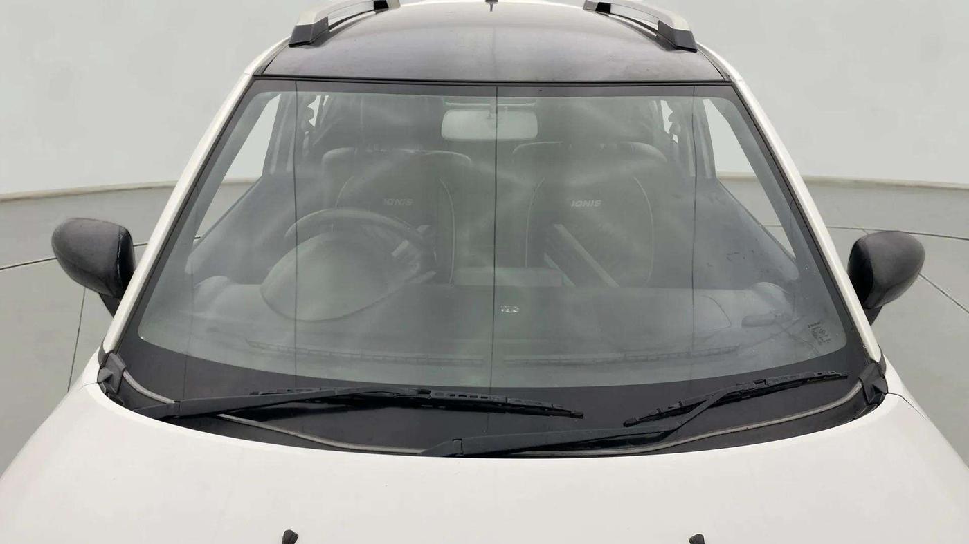 2018 Maruti IGNIS SIGMA 1.2, Petrol, Manual, 94,165 km, Front Windshield