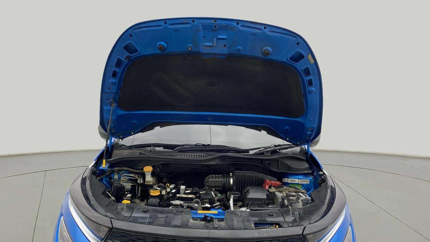 2021 Tata ALTROZ XZ PETROL, Petrol, Manual, 29,672 km, Open Bonet