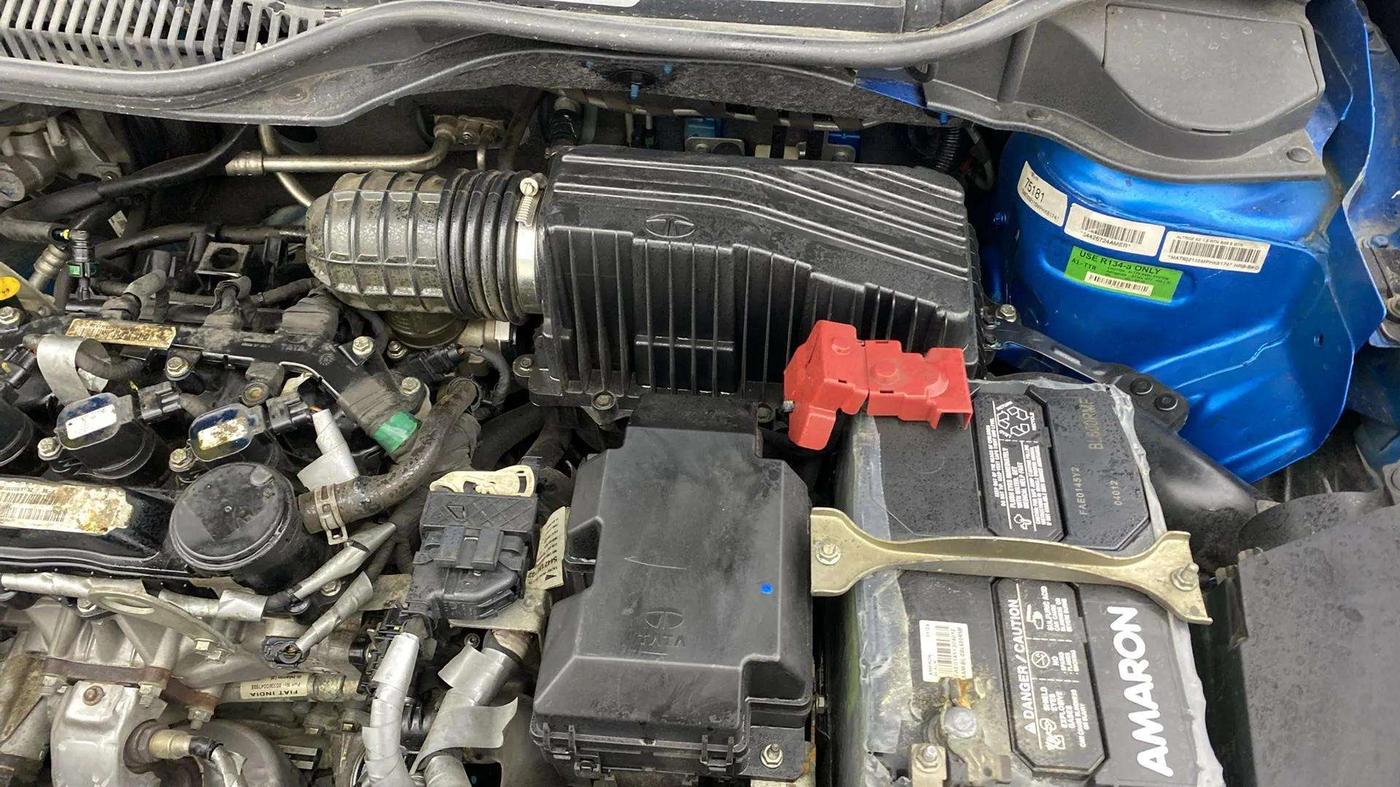 2021 Tata ALTROZ XZ PETROL, Petrol, Manual, 29,672 km, Engine View - Left