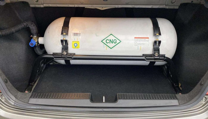 2023 Maruti Dzire ZXI CNG, CNG, Manual, 38,332 km, Boot Inside