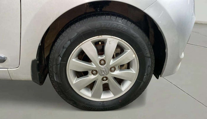 2015 Hyundai Xcent S (O) 1.2, Petrol, Manual, 79,743 km, Right Front Wheel