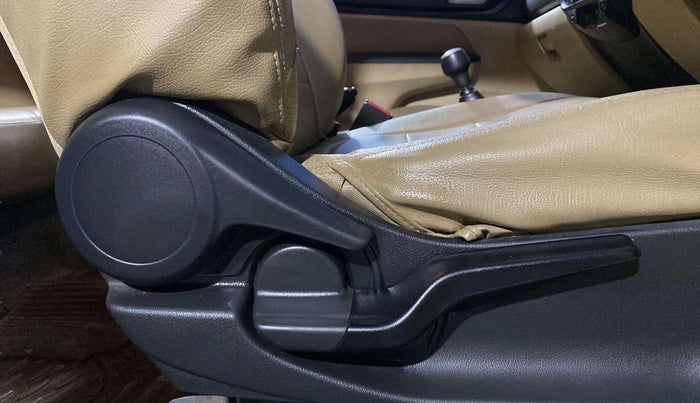 2019 Honda Amaze 1.2L I-VTEC S, Petrol, Manual, 51,337 km, Driver Side Adjustment Panel