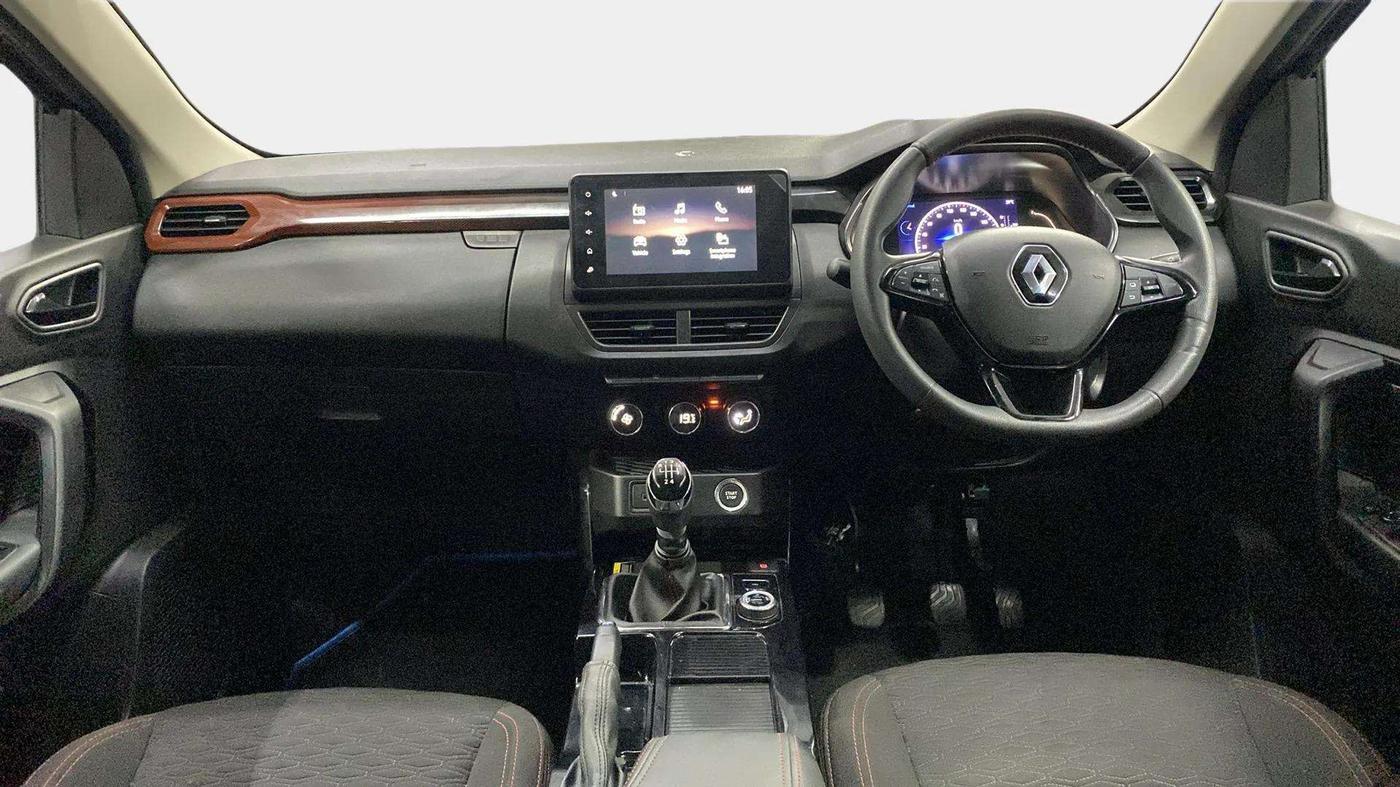 2022 Renault Kiger RXZ TURBO MT DUAL TONE, Petrol, Manual, 14,894 km, Dashboard