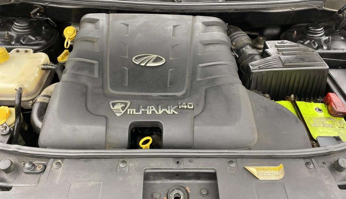 2015 Mahindra XUV500 W10, Diesel, Manual, 84,897 km, Engine View