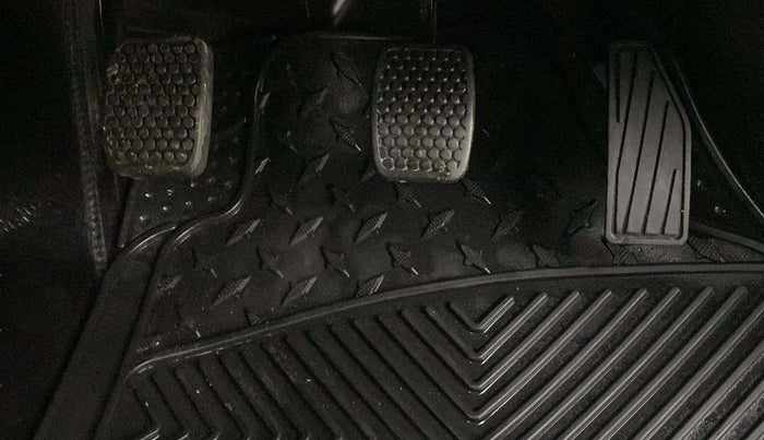 2021 Maruti Alto LXI, Petrol, Manual, 41,738 km, Pedals
