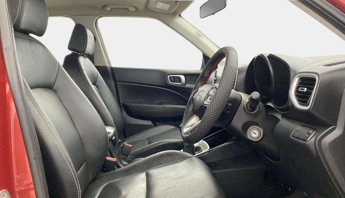 2019 Hyundai VENUE SX 1.0 TURBO, Petrol, Manual, 28,682 km, Right Side Front Door Cabin