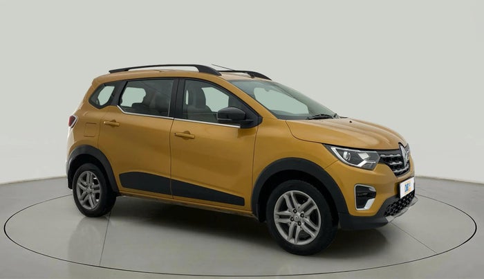 2022 Renault TRIBER RXZ, Petrol, Manual, 15,370 km, Right Front Diagonal