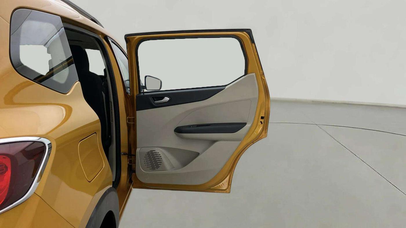 2022 Renault TRIBER RXZ, Petrol, Manual, 15,447 km, RHS Rear Door