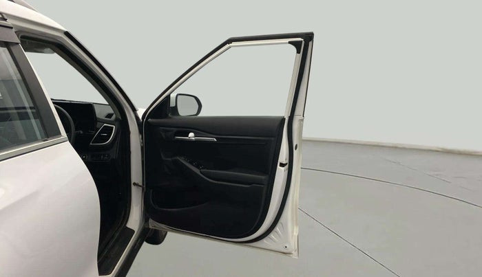 2021 KIA SELTOS HTK PLUS 1.5, Petrol, Manual, 60,310 km, RHS Front Door