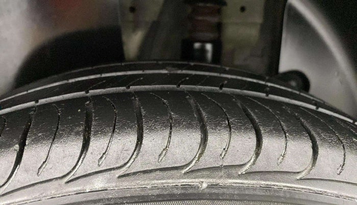 2021 KIA SELTOS HTK PLUS 1.5, Petrol, Manual, 60,310 km, Left Rear Tyre Tread