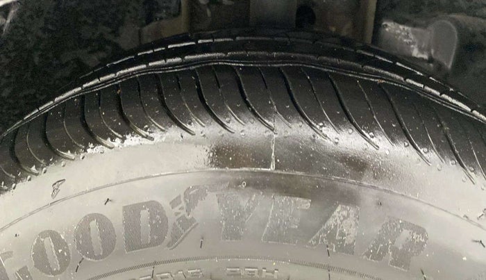 2020 Tata Tiago XZ PLUS PETROL, Petrol, Manual, 52,721 km, Right Front Tyre Tread