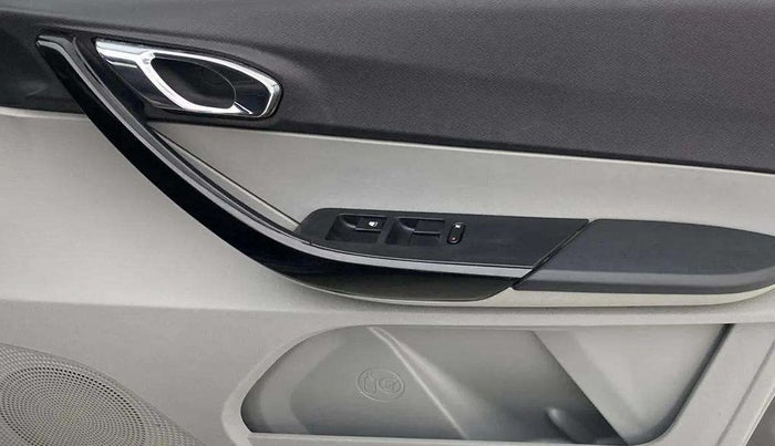 2020 Tata Tiago XZ PLUS PETROL, Petrol, Manual, 52,721 km, Driver Side Door Panels Control
