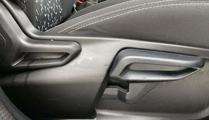 2020 Tata Tiago XZ PLUS PETROL, Petrol, Manual, 52,721 km, Driver Side Adjustment Panel