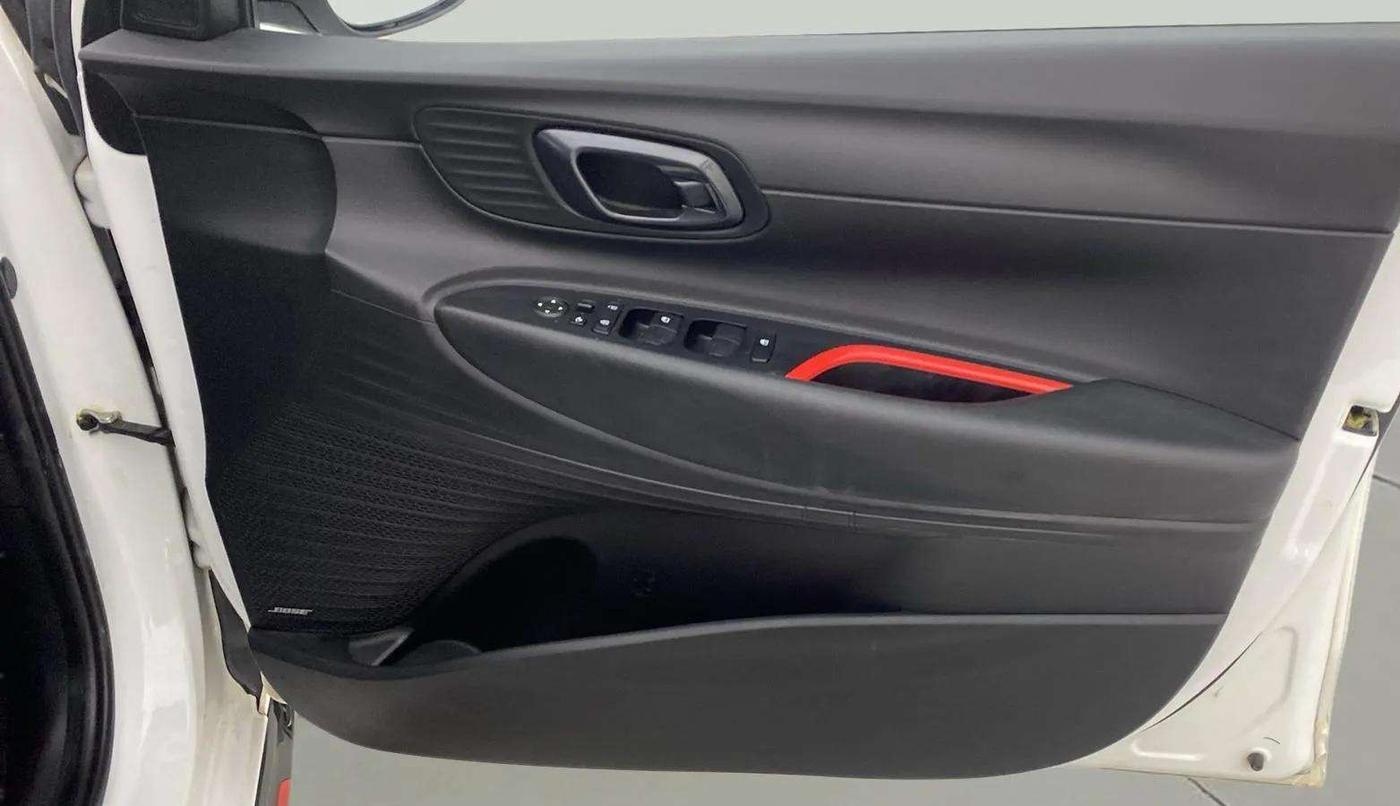 2022 Hyundai NEW I20 N LINE N8 1.0 TURBO GDI DCT, Petrol, Automatic, 28,301 km, Driver Side Door Panels Control
