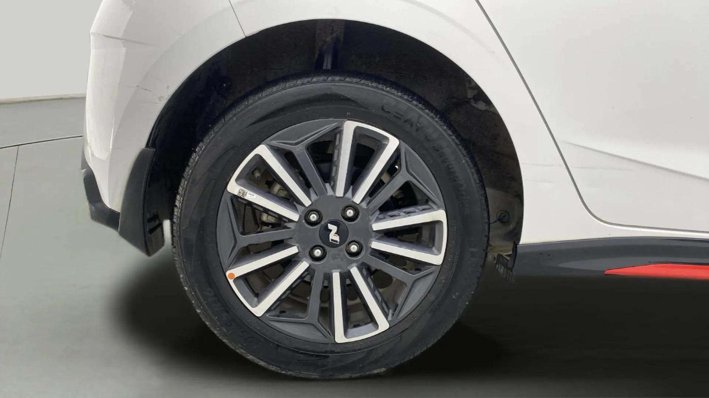 2022 Hyundai NEW I20 N LINE N8 1.0 TURBO GDI DCT, Petrol, Automatic, 28,301 km, Right Rear Wheel
