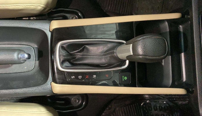 2022 Honda City 1.5L I-VTE V CVT, Petrol, Automatic, 32,873 km, Gear Lever
