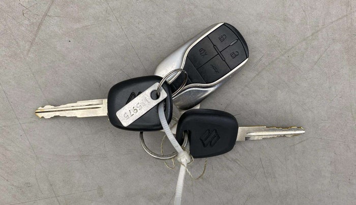 2020 Maruti Baleno SIGMA PETROL 1.2, Petrol, Manual, 22,901 km, Key Close Up