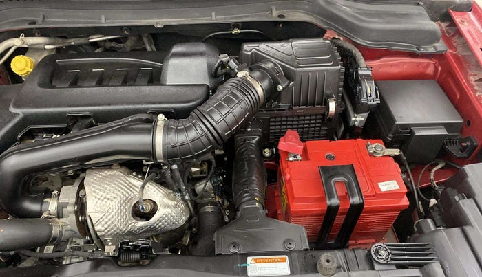 2021 Mahindra XUV300 W8 1.5 DIESEL, Diesel, Manual, 28,539 km, Engine View - Left
