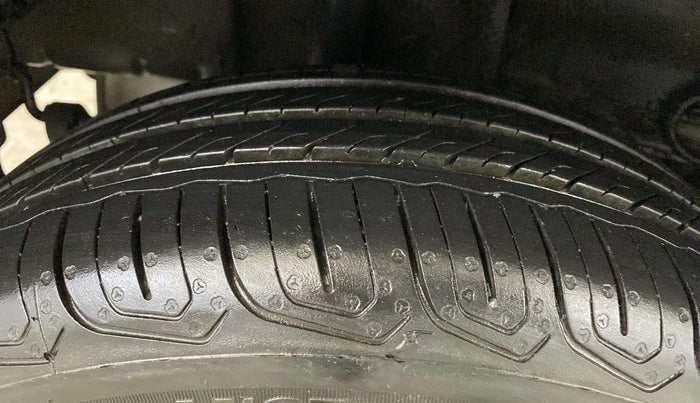 2022 Tata Tiago XT CNG, CNG, Manual, 6,299 km, Right Rear Tyre Tread
