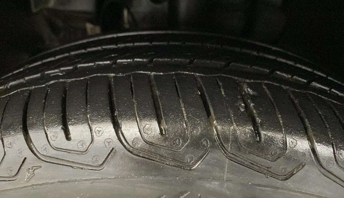 2022 Tata Tiago XT CNG, CNG, Manual, 6,299 km, Left Front Tyre Tread