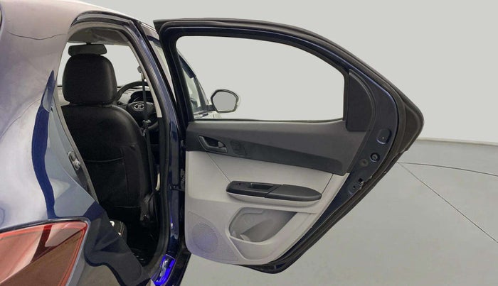 2022 Tata Tiago XT CNG, CNG, Manual, 6,299 km, RHS Rear Door