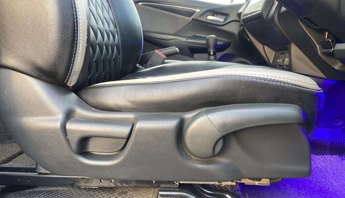 2019 Honda WR-V 1.5L I-DTEC VX MT, Diesel, Manual, 65,045 km, Driver Side Adjustment Panel