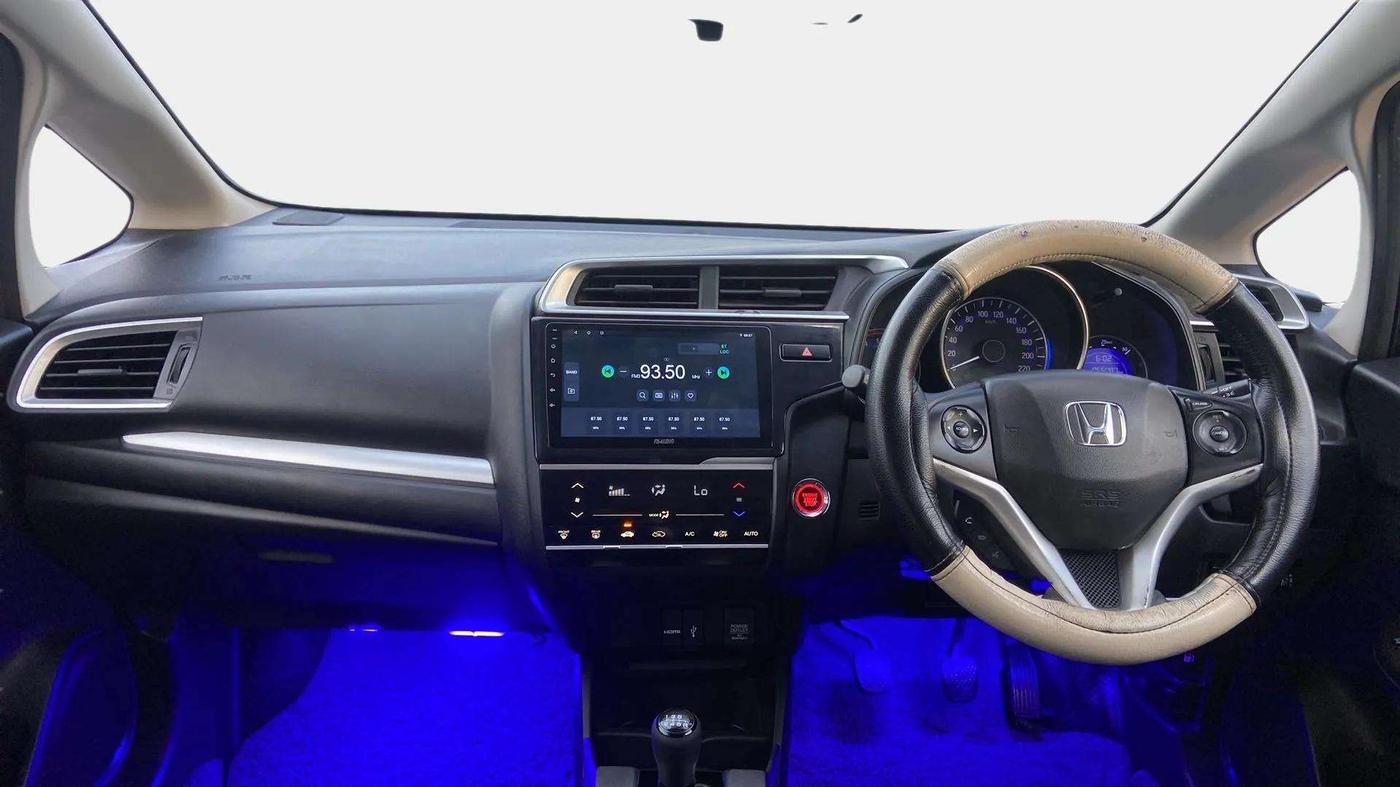 2019 Honda WR-V 1.5L I-DTEC VX MT, Diesel, Manual, 65,137 km, Dashboard