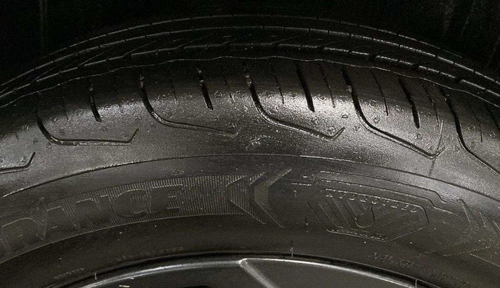 2024 Maruti FRONX DELTA PLUS 1.2L AGS, Petrol, Automatic, 9,555 km, Right Rear Tyre Tread
