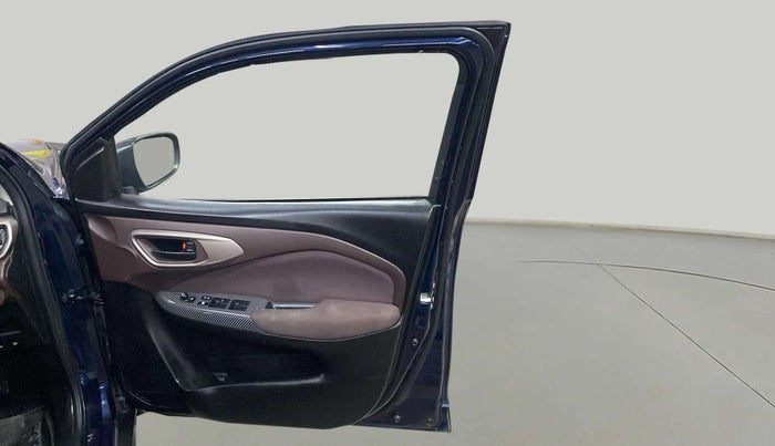 2024 Maruti FRONX DELTA PLUS 1.2L AGS, Petrol, Automatic, 9,555 km, RHS Front Door