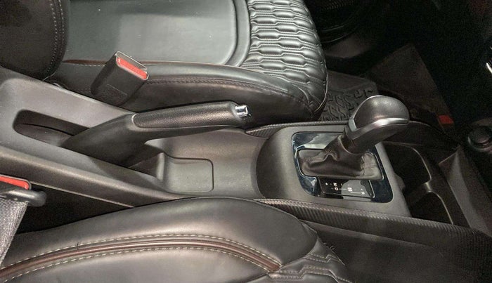 2024 Maruti FRONX DELTA PLUS 1.2L AGS, Petrol, Automatic, 9,555 km, Gear Lever