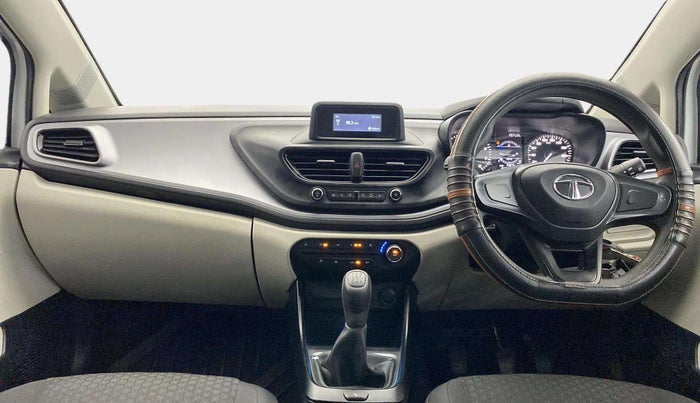 2022 Tata ALTROZ XE PLUS PETROL, Petrol, Manual, 23,665 km, Dashboard
