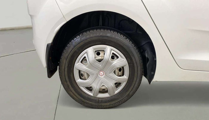 2022 Tata ALTROZ XE PLUS PETROL, Petrol, Manual, 23,665 km, Right Rear Wheel