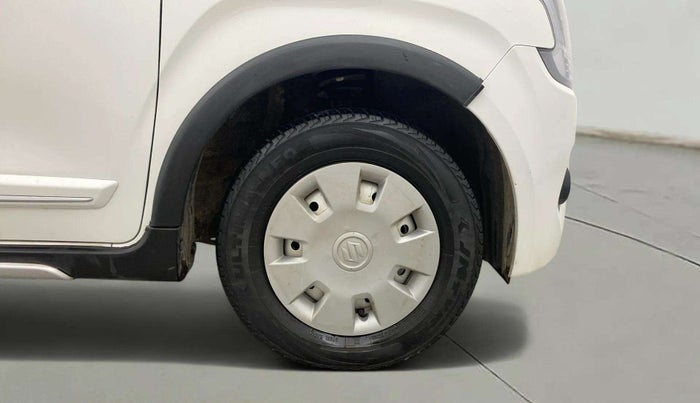 2021 Maruti New Wagon-R LXI CNG (O) 1.0, CNG, Manual, 44,684 km, Right Front Wheel