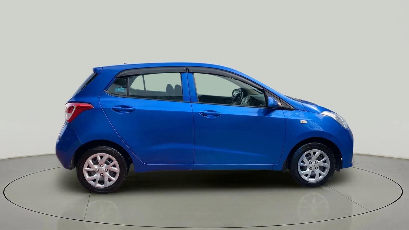 2018 Hyundai Grand i10 MAGNA 1.2 KAPPA VTVT, Petrol, Manual, 64,302 km, Right Side View