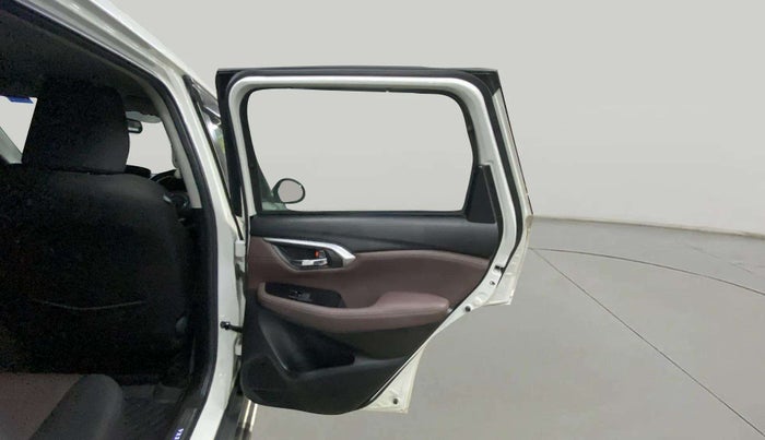 2023 Maruti Grand Vitara ZETA CNG, CNG, Manual, 19,471 km, RHS Rear Door