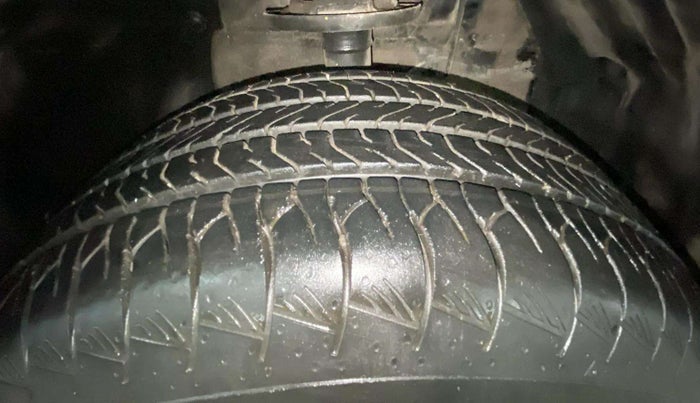 2023 Maruti Grand Vitara ZETA CNG, CNG, Manual, 19,471 km, Right Rear Tyre Tread