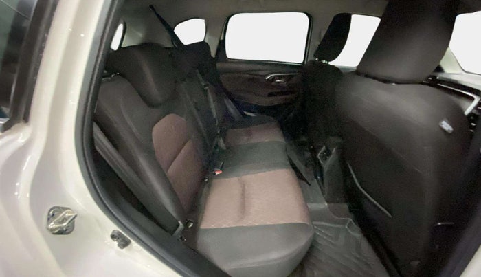2023 Maruti Grand Vitara ZETA CNG, CNG, Manual, 19,471 km, Right Side Rear Door Cabin