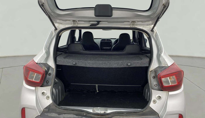 2022 Renault Kwid RXT 1.0 AMT, Petrol, Automatic, 20,639 km, Boot Open Zoomed View