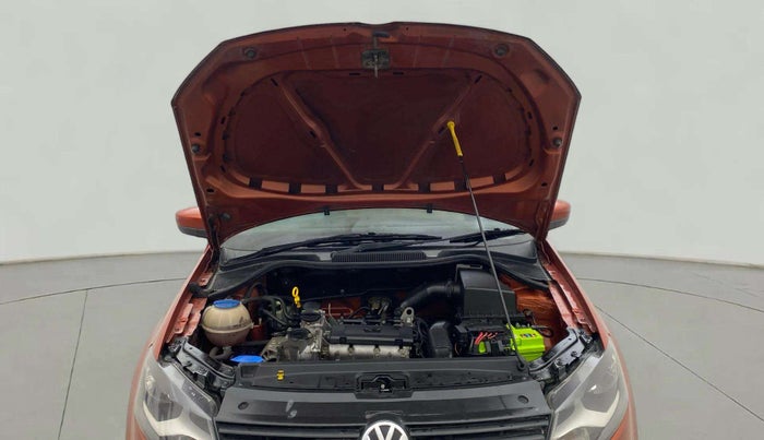 2015 Volkswagen Polo HIGHLINE1.2L, Petrol, Manual, 78,277 km, Open Bonet