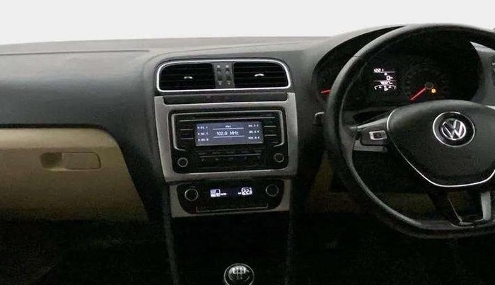 2015 Volkswagen Polo HIGHLINE1.2L, Petrol, Manual, 78,277 km, Air Conditioner