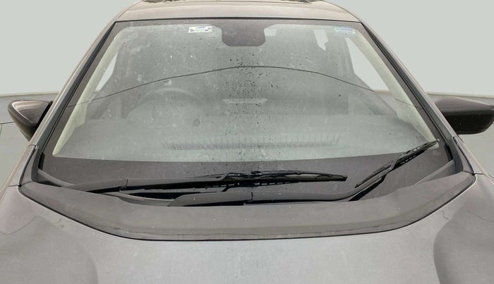 2023 Tata ALTROZ XM PLUS SUNROOF CNG, CNG, Manual, 38,179 km, Front Windshield