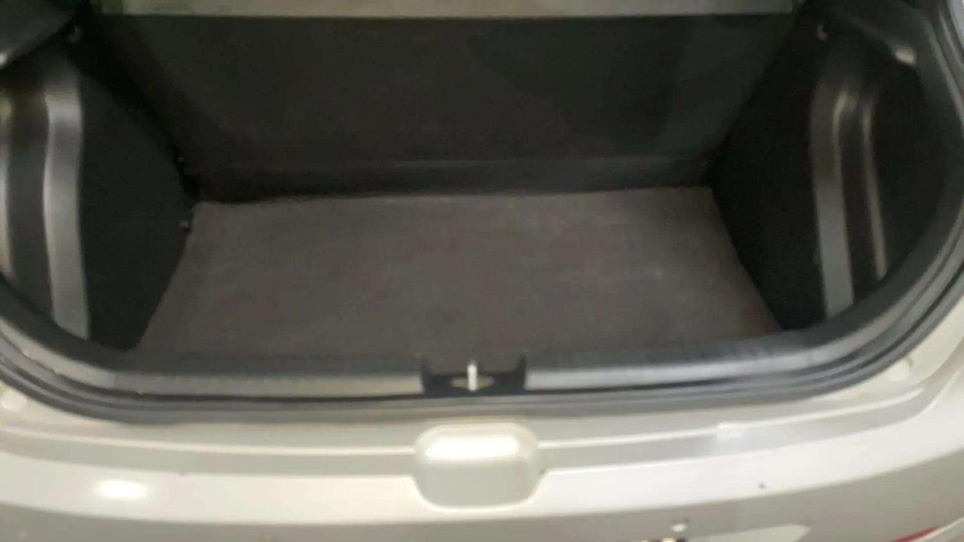 2016 Hyundai Elite i20 SPORTZ 1.2, Petrol, Manual, 32,629 km, Boot Inside