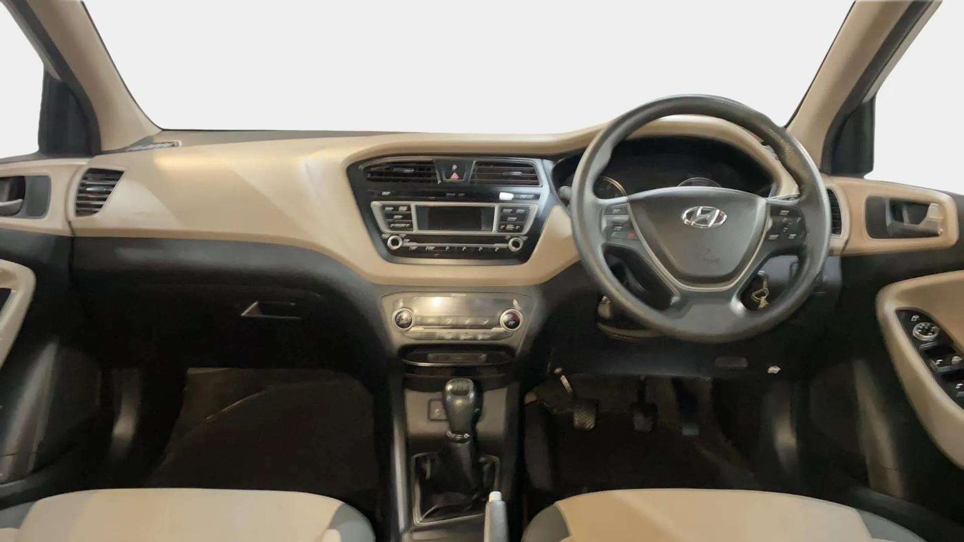 2016 Hyundai Elite i20 SPORTZ 1.2, Petrol, Manual, 32,629 km, Dashboard