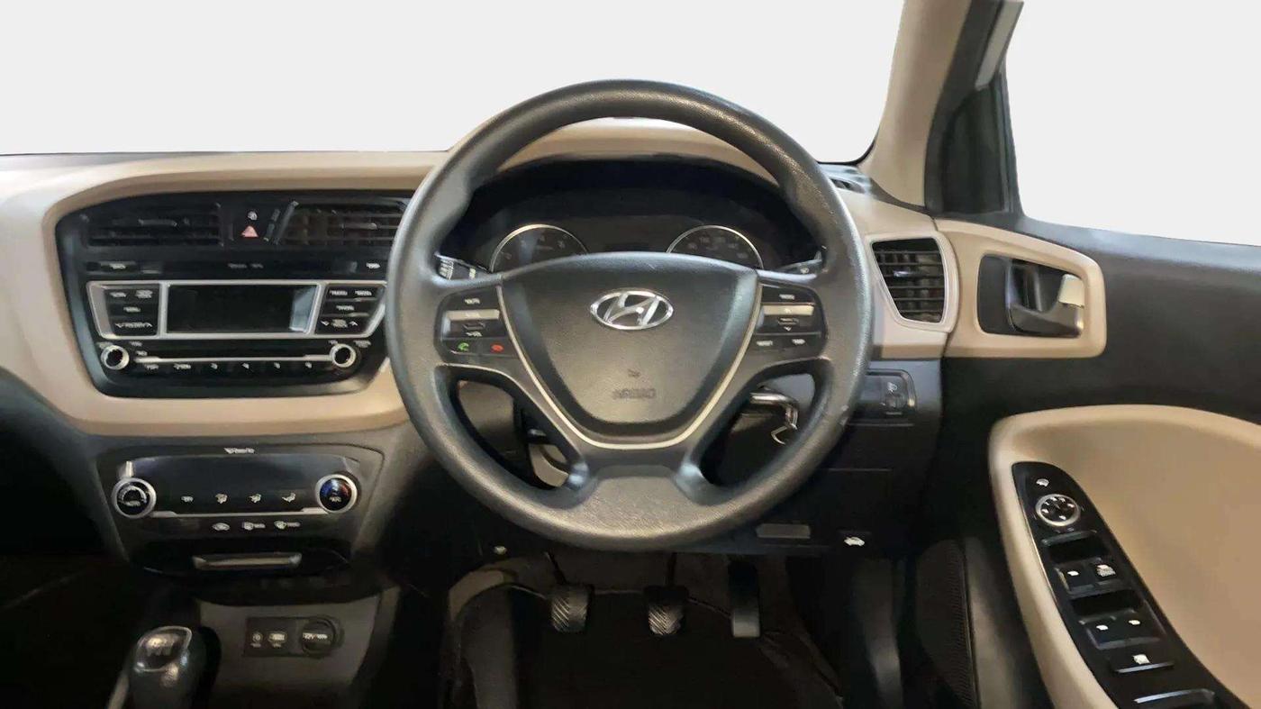 2016 Hyundai Elite i20 SPORTZ 1.2, Petrol, Manual, 32,629 km, Steering Wheel Close Up