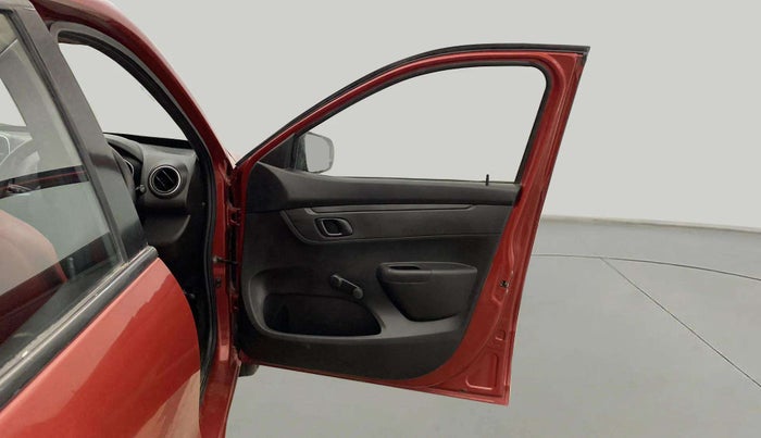 2017 Renault Kwid RXL, Petrol, Manual, 17,538 km, RHS Front Door