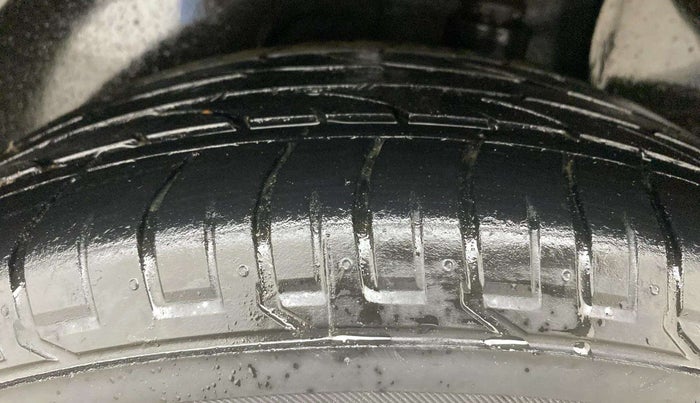 2018 Hyundai Creta SX AT 1.6 PETROL, Petrol, Automatic, 39,425 km, Left Rear Tyre Tread