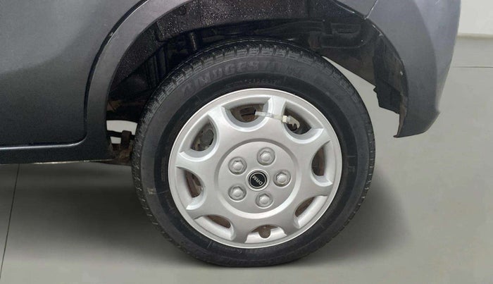 2017 Maruti Alto K10 VXI, Petrol, Manual, 42,571 km, Left Rear Wheel