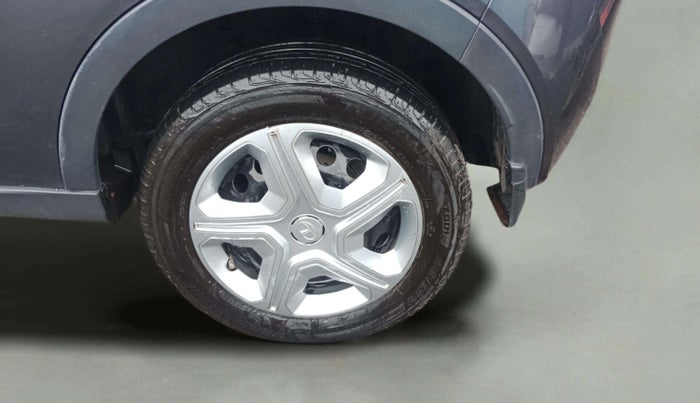 2019 Tata NEXON XM DIESEL, Diesel, Manual, 57,443 km, Left Rear Wheel