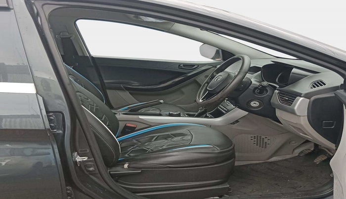 2019 Tata NEXON XM DIESEL, Diesel, Manual, 57,443 km, Right Side Front Door Cabin
