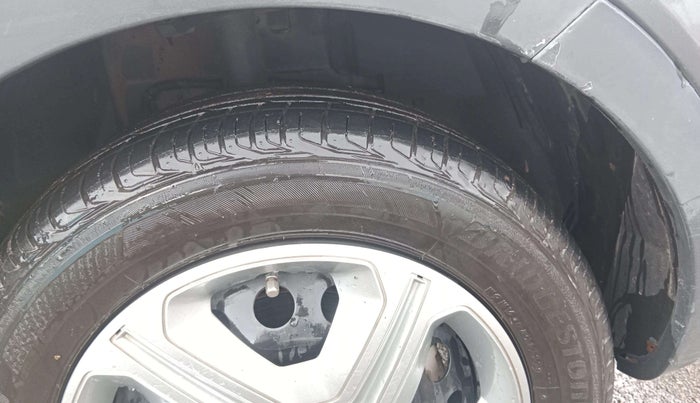 2019 Tata NEXON XM DIESEL, Diesel, Manual, 57,443 km, Right Front Tyre Tread